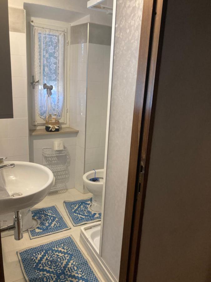 Andrea'S Nido Apartment Кастел дел Пиано Екстериор снимка